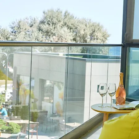 El Capitan - N Pool Resort, La Mare, 2 Apartament Năvodari