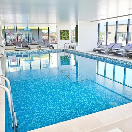 El Capitan - N Pool Resort, La Mare, 2 Năvodari