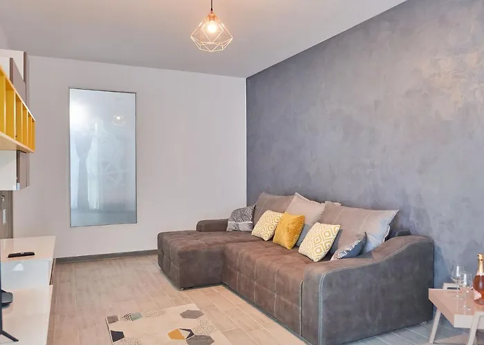 El Capitan - N Pool Resort, La Mare, 2 شقة Năvodari