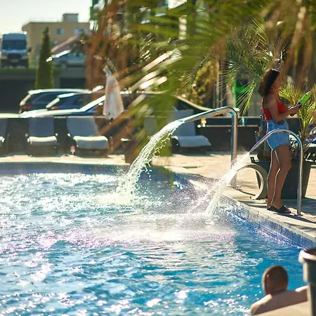 El Capitan - N Pool Resort, La Mare, 2 公寓 *