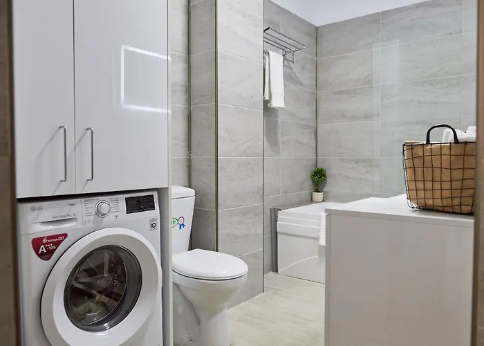 El Capitan - N Pool Resort, La Mare, 2 Năvodari